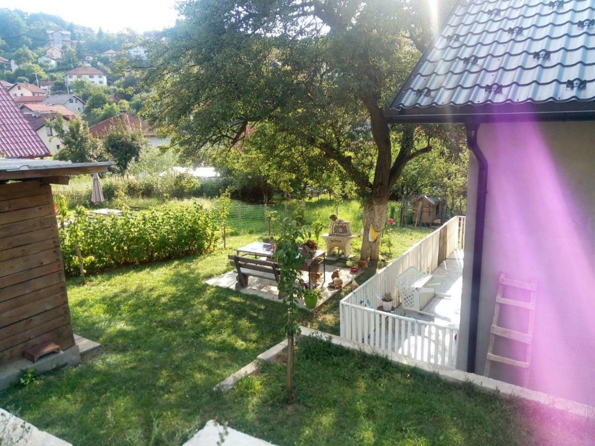 Apartman All Seasons Hotonj Exterior photo
